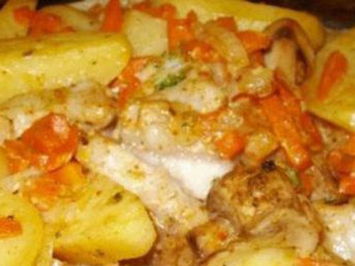 Тушеный картофель с овощами